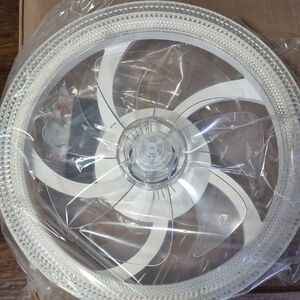 Ceiling Light With Fan And Remote.